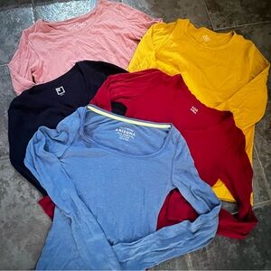 Women’s size S-long sleeve t-shirt bundle. All in good condition.
